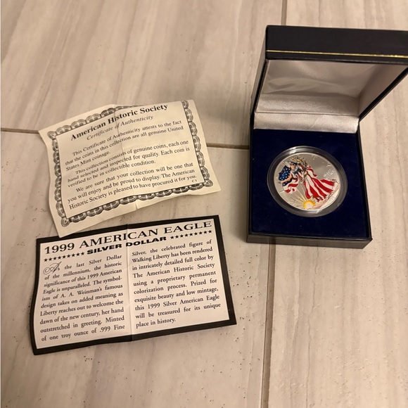 1999 American Eagle Walking Liberty  Colorized 1oz .999 SILVER Dollar w/Box, COA - Picture 2 of 8